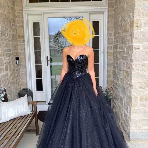 Sherri Hill gorgeous prom dress style 54240 $1200 new - Picture 5 of 6